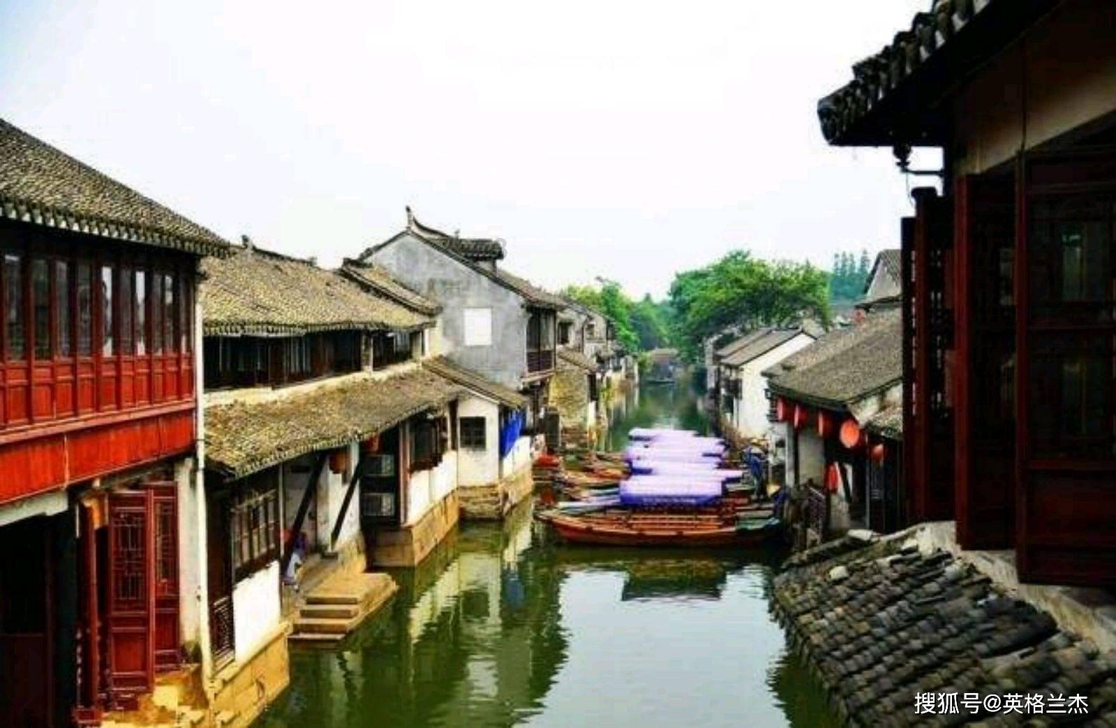 逃出魔术师的房间